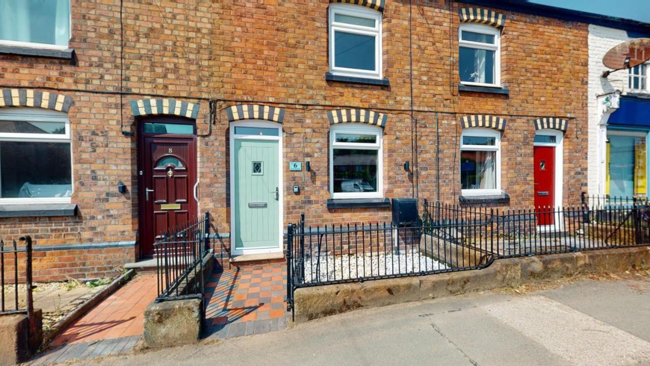 Vila Modern 3-Bed House On Tarporley High Street Exteriér fotografie