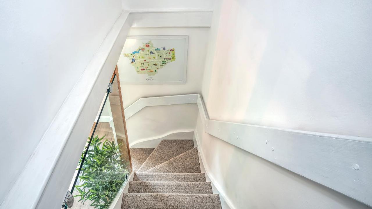 Vila Modern 3-Bed House On Tarporley High Street Exteriér fotografie